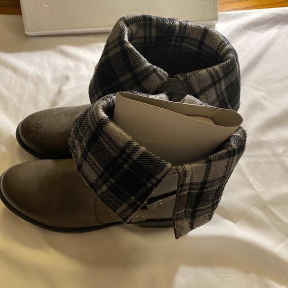 Grey / Brown Flex Boot - Picture 5 of 8